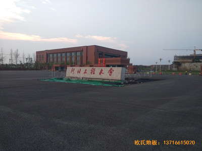 �ӱ����̴�W(xu��)��У�^(q��)�@���^�w��ľ�ذ���O(sh��)����
