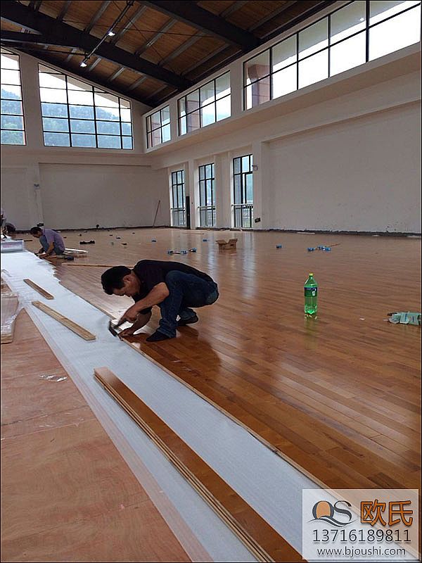 ��ľ�\�ӵذ�ʩ������-��ˮ�еڶ��ЌW(xu��)�w�����^���b