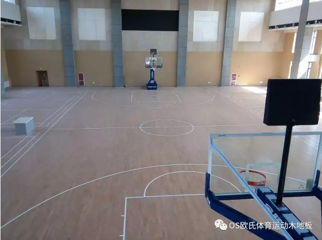 �Ͳ��л��_�h���όW(xu��)У�w���^ľ�ذ尸��